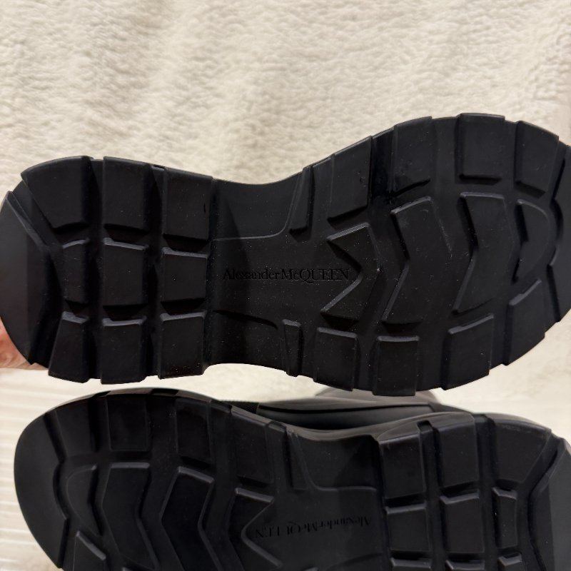 Alexander McQueen Tread Slick 黑色小牛皮拉鍊靴37號 99新配件塵袋-5