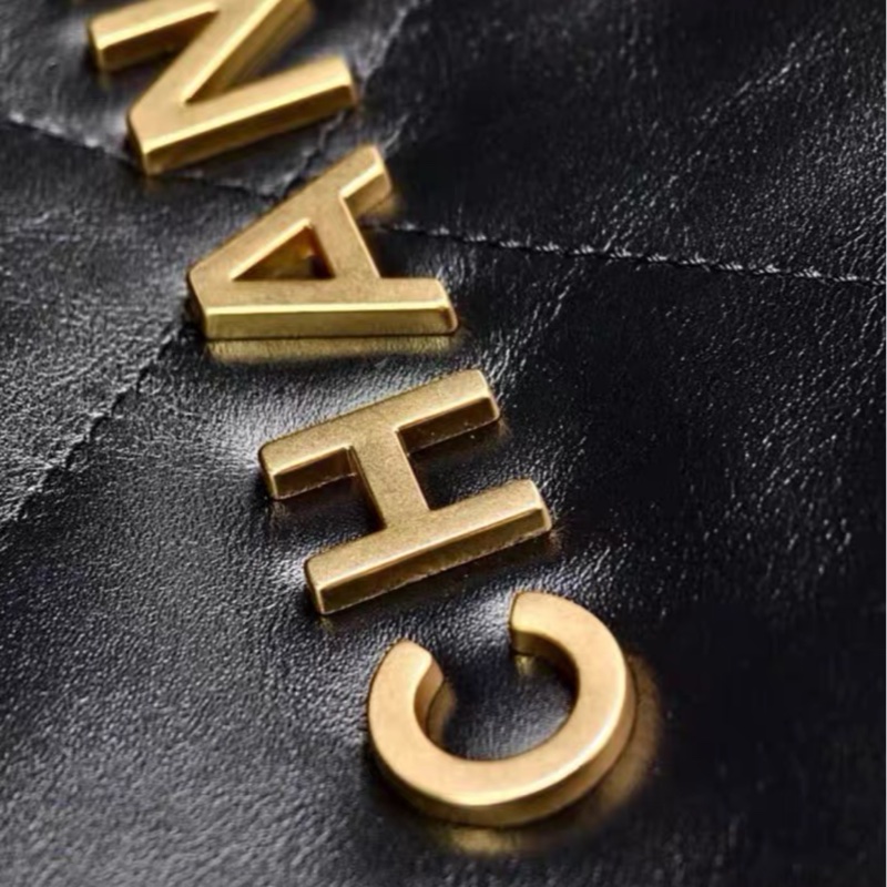 全網最低價 Chanel 22 Bag 黑金中號 全新未用-3