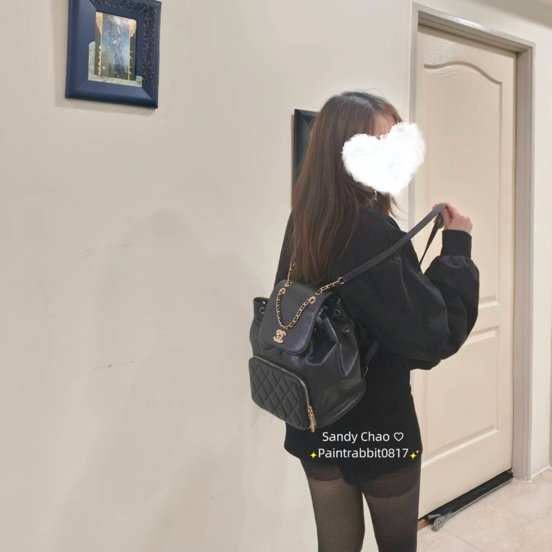 ෆ Chanel affinity 22p黑金荔枝牛皮雙肩後背包-2