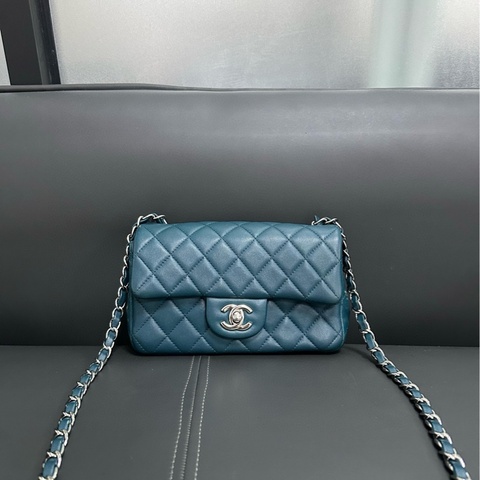 Chanel Mini Classic Flap 綠色