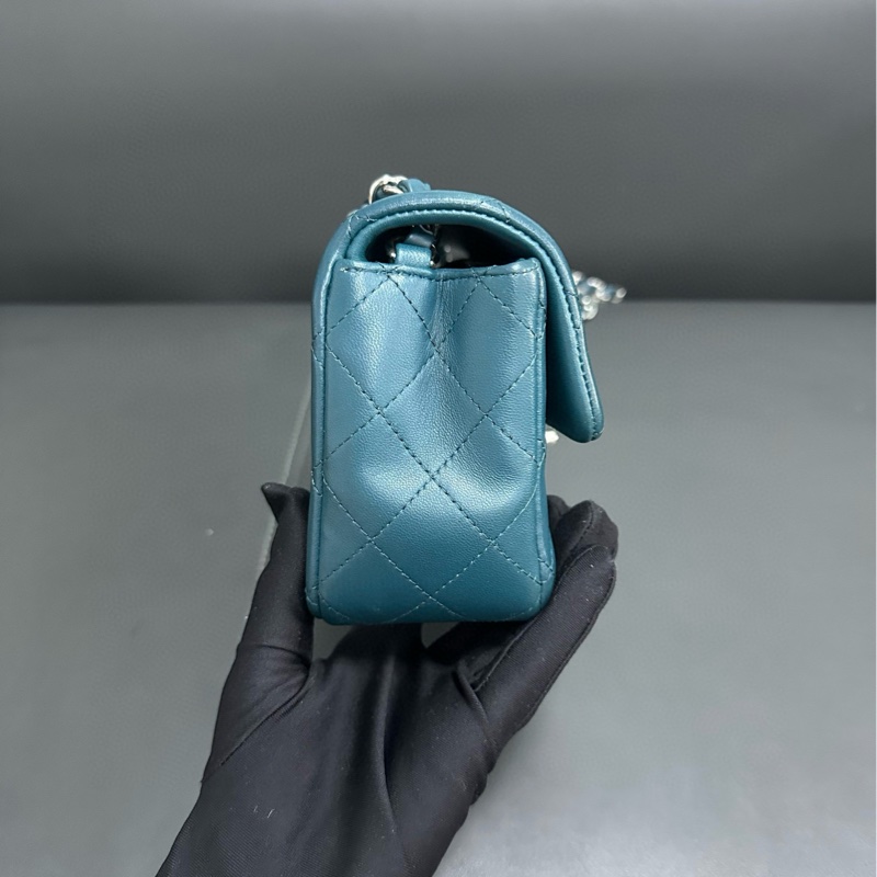 Chanel Mini Classic Flap 綠色-3