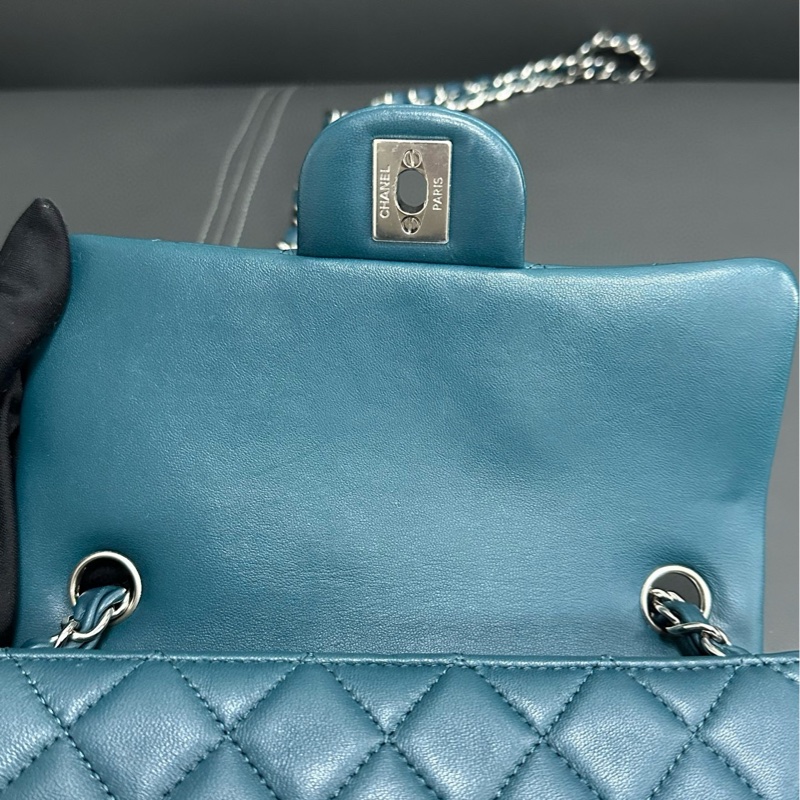 Chanel Mini Classic Flap 綠色-10