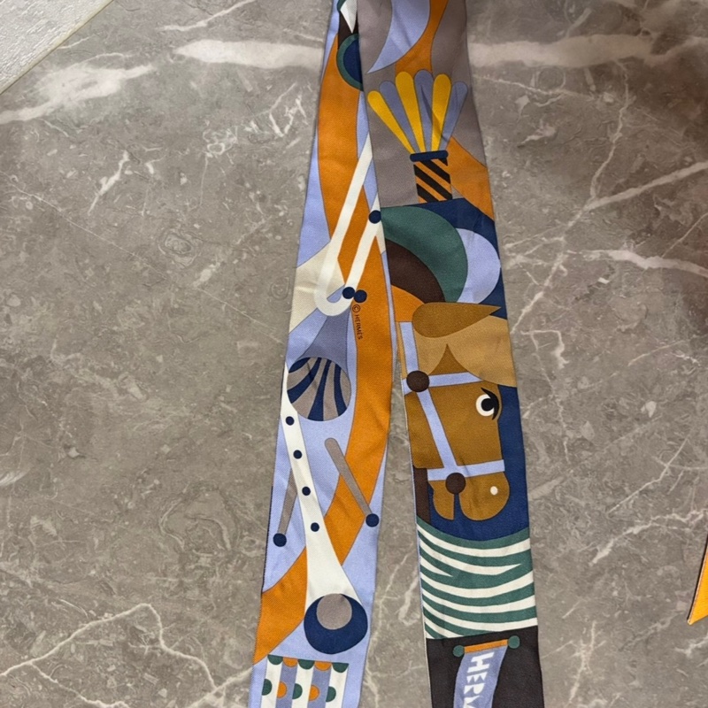 (近全新~全新)Hermes愛馬仕 twilly 2擇1-3