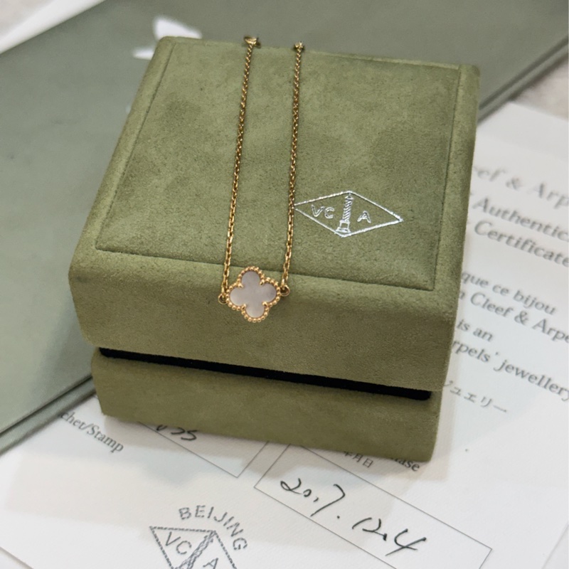 Vca 白貝母 手鍊 小號-2