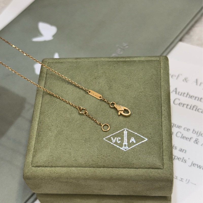 Vca 白貝母 手鍊 小號-3