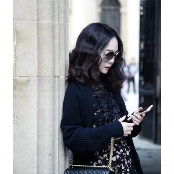 chanel香奈兒 Boy25黑金羊皮中號-3