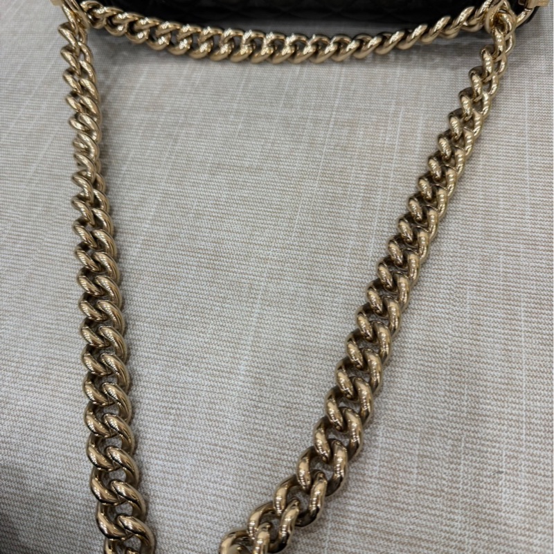 chanel香奈兒 Boy25黑金羊皮中號-30