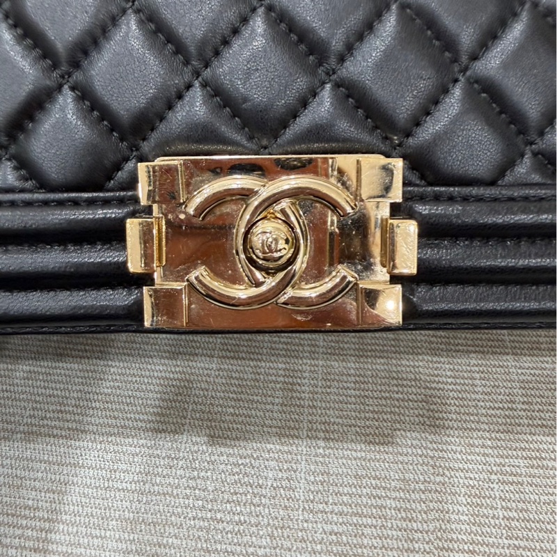 chanel香奈兒 Boy25黑金羊皮中號-46