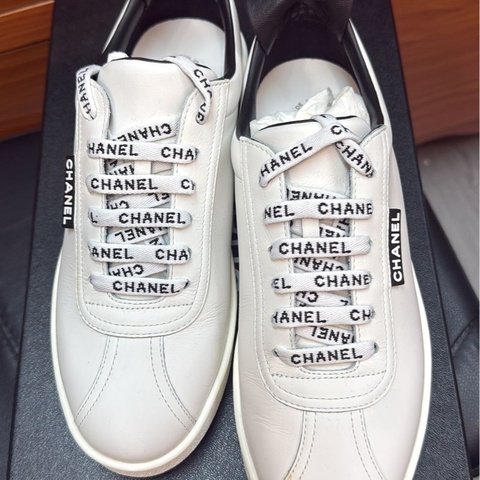 未使用品 Chanel黑白熊貓保齡球鞋 徳訓鞋 38碼