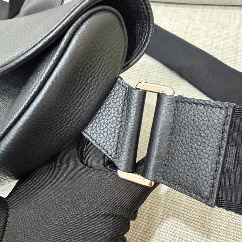 DIOR迪奧 Saddle 馬鞍包 粒面觸感牛皮胸包/單肩斜挎包 黑色 男款#男士斜挎包-4