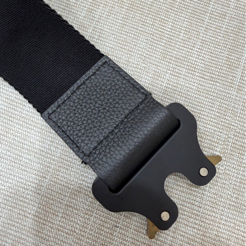 DIOR迪奧 Saddle 馬鞍包 粒面觸感牛皮胸包/單肩斜挎包 黑色 男款#男士斜挎包-31