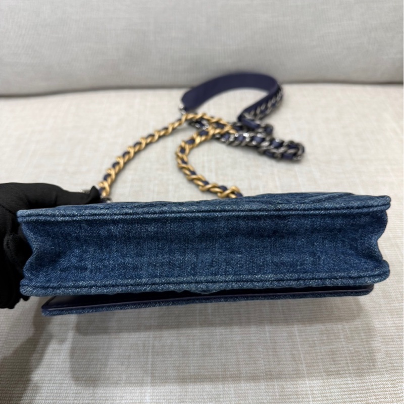 CHANEL 19丹寧/牛仔 WOC-13