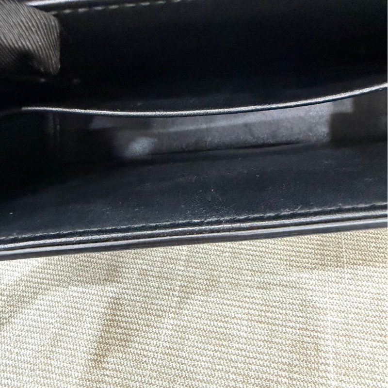 DIOR 30Montaigne 蒙田Box黑色牛皮/油蠟皮金扣 肩背包 斜背包-25