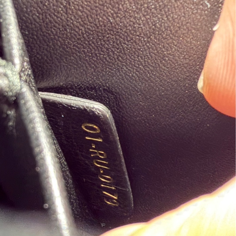 DIOR 30Montaigne 蒙田Box黑色牛皮/油蠟皮金扣 肩背包 斜背包-27