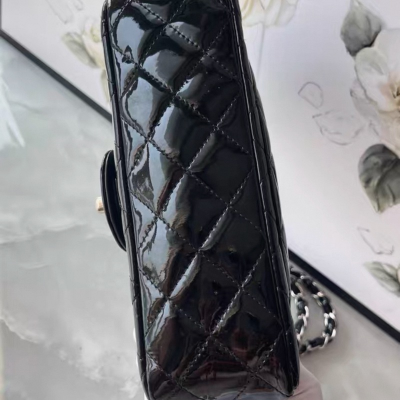 CHANEL CLASSIC FLAG EXTRA MINI-4