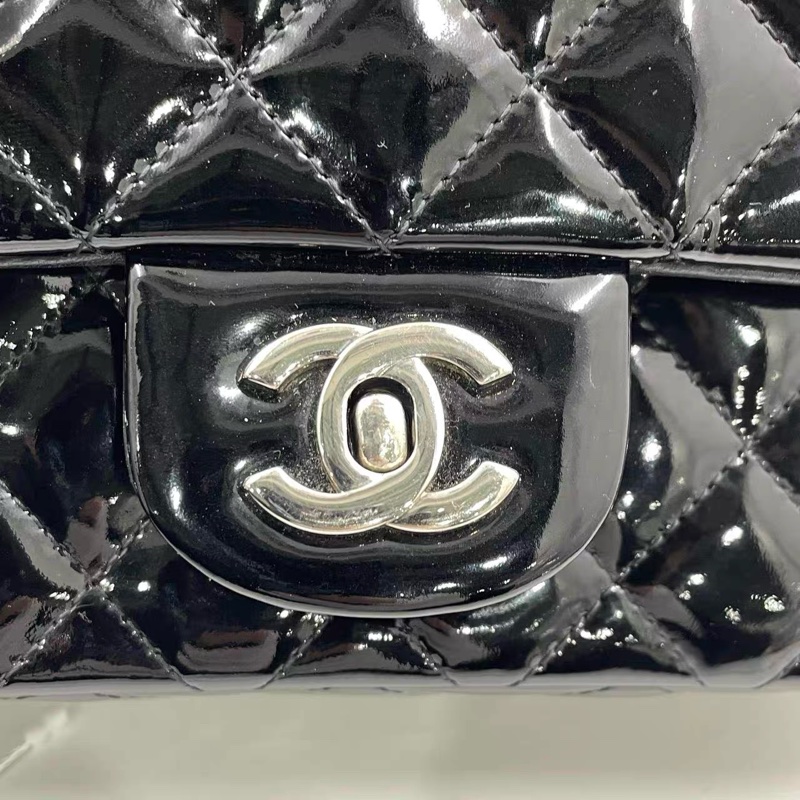 CHANEL CLASSIC FLAG EXTRA MINI-23