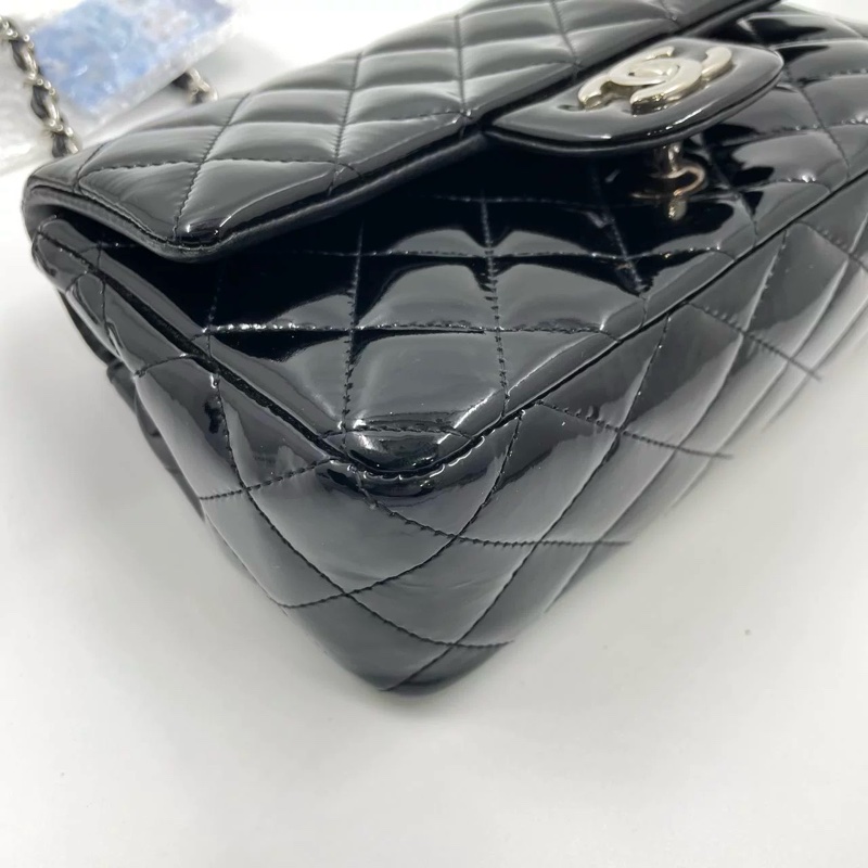 CHANEL CLASSIC FLAG EXTRA MINI-30