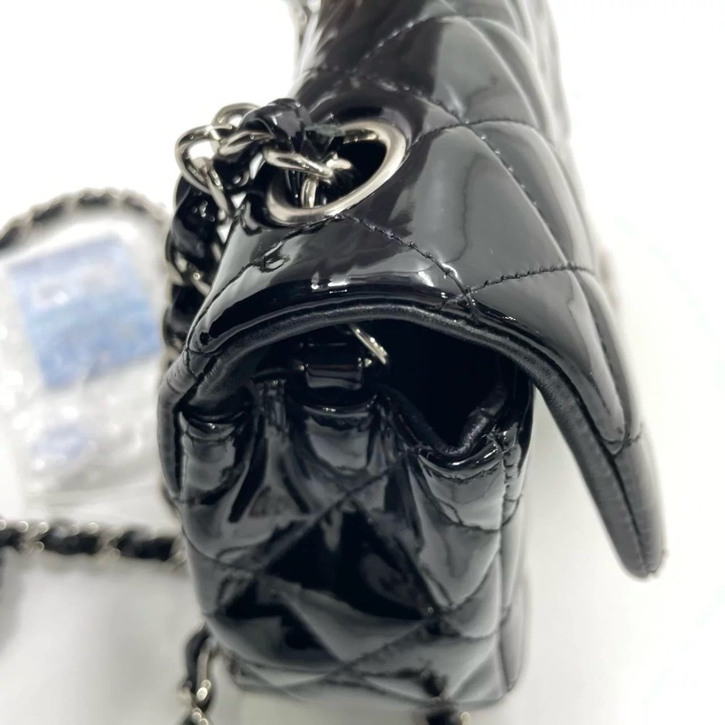 CHANEL CLASSIC FLAG EXTRA MINI-32