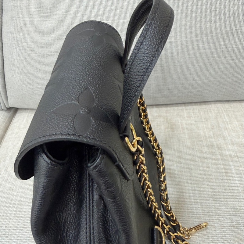 LV M47072 Backup 新款後背包黑色-18