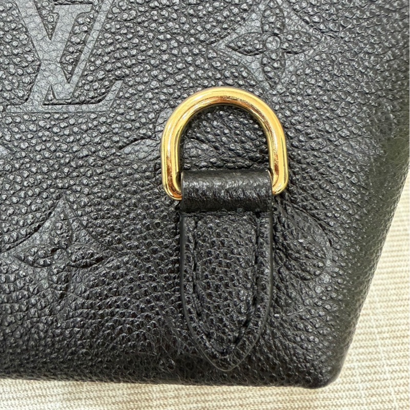 LV M47072 Backup 新款後背包黑色-20