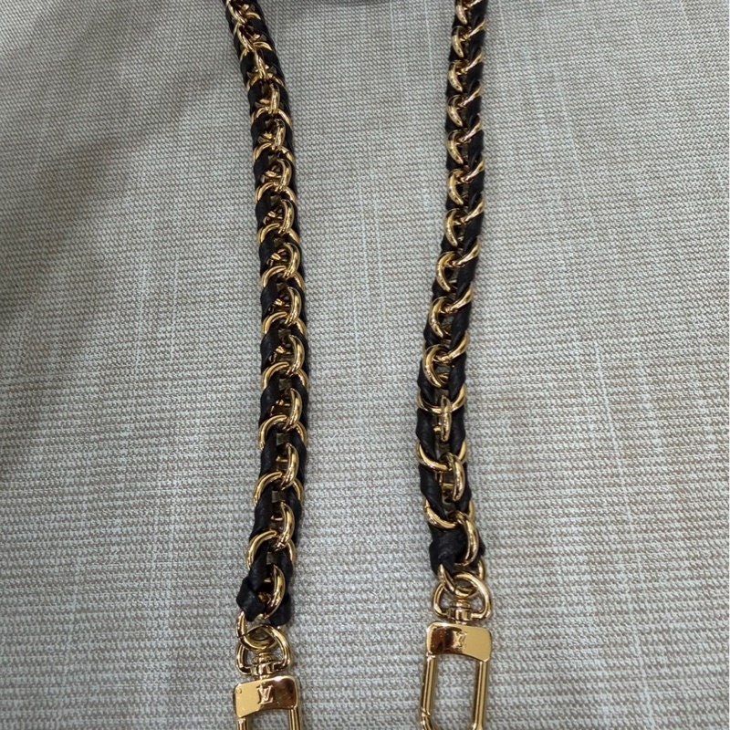 LV M47072 Backup 新款後背包黑色-31