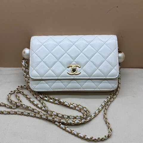 ✨全網最低價 ！Chane珍珠WOC發財包 白金 芯片款 92新