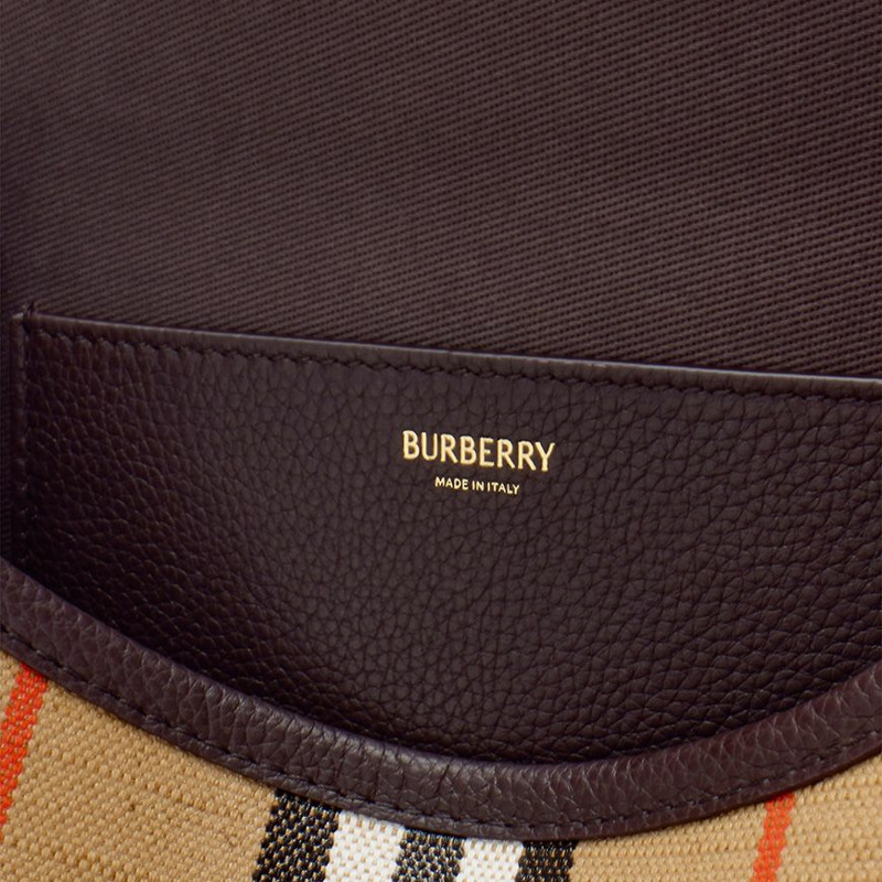 BURBERRY 高地斜背包-4