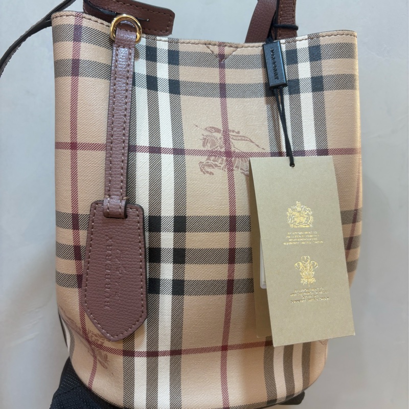 Burberry 戰馬格紋水桶包-0
