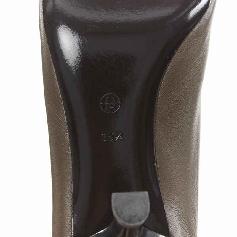 new THE ROW Bourgeoise Stretch taupe brown pointy curved heel low bootie EU35.5-8