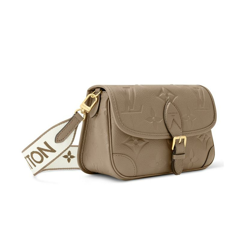 LOUIS VUITTON 黛安娜 M15049-8