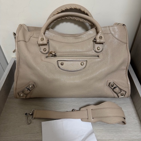 balenciaga city bag