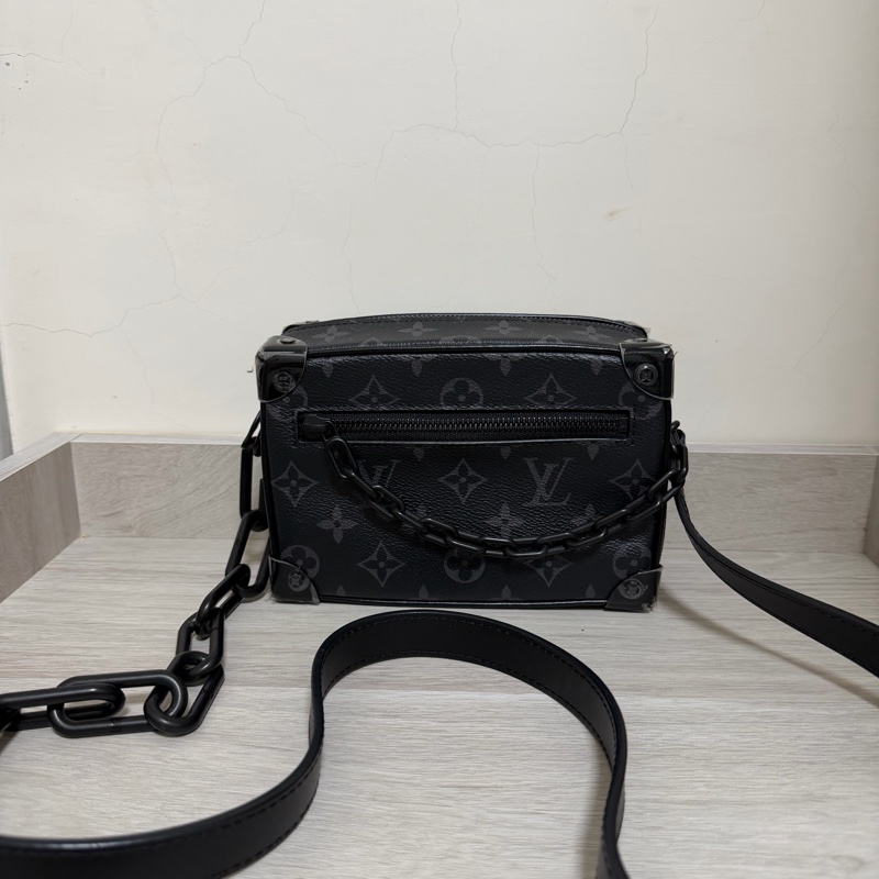 Louis Vuitton lv soft trunk-1