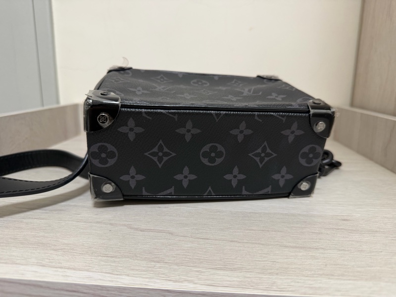 Louis Vuitton lv soft trunk-9