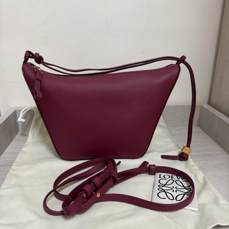 Loewe Hobo 酒紅色-0