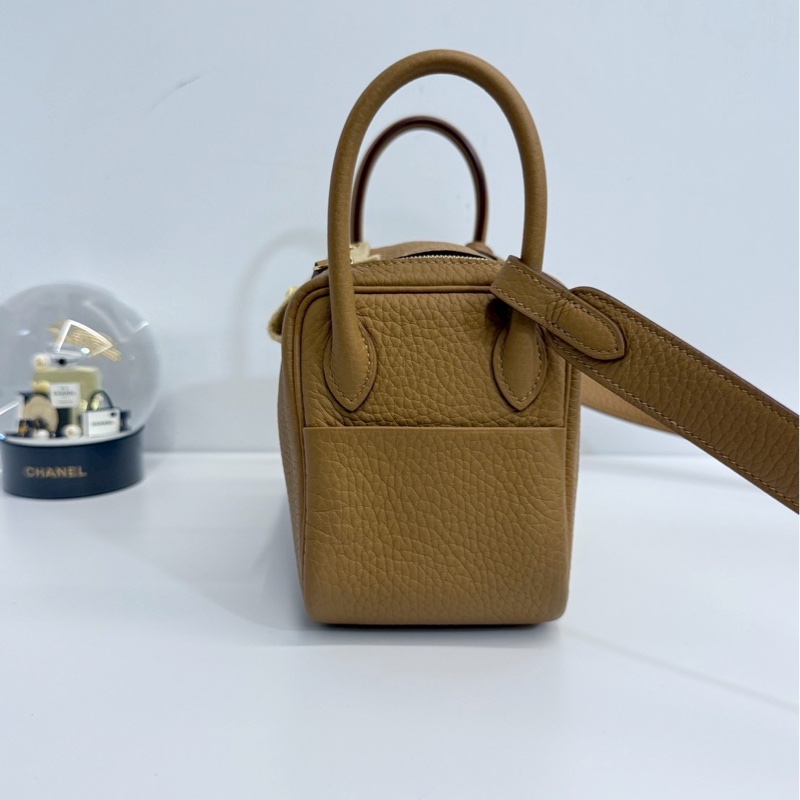 Hermes mini Lindy 餅乾色 金釦-4