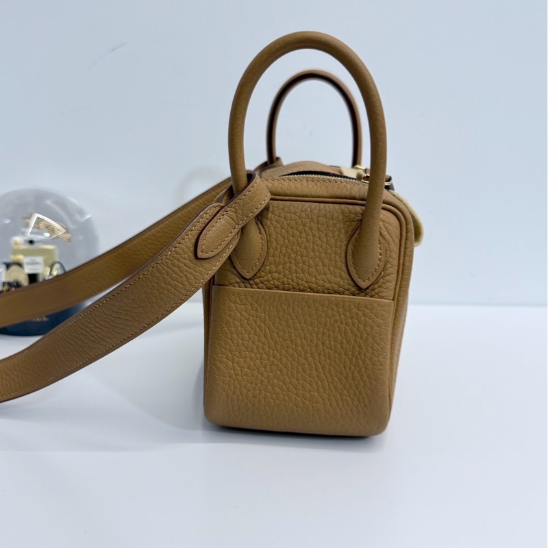 Hermes mini Lindy 餅乾色 金釦-5