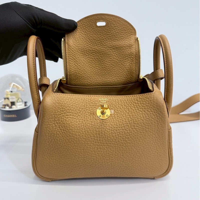 Hermes mini Lindy 餅乾色 金釦-14