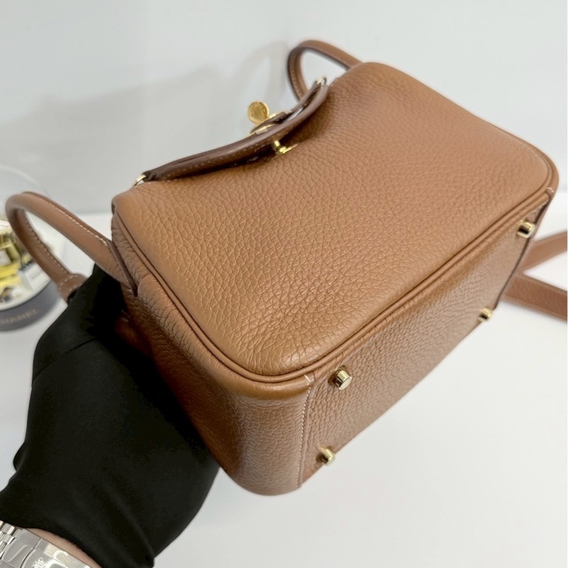 Hermes mini Lindy 金棕金釦-9