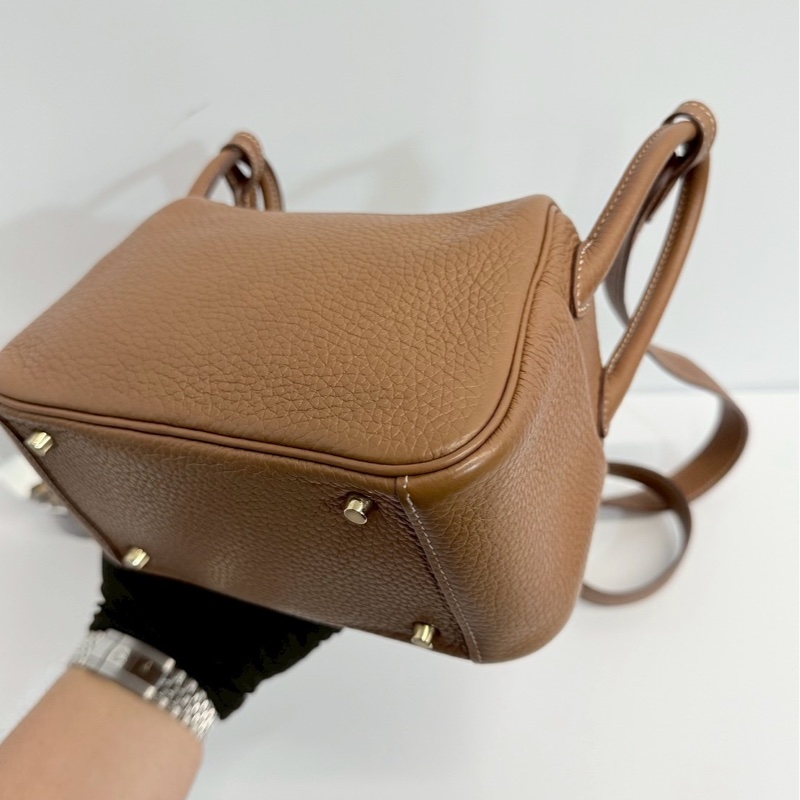 Hermes mini Lindy 金棕金釦-12