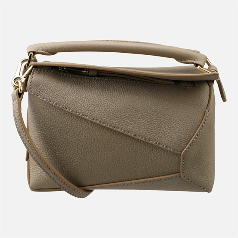 LOEWE 5F 拼圖迷你肩背包 沙色 A510P88X16 2150-0