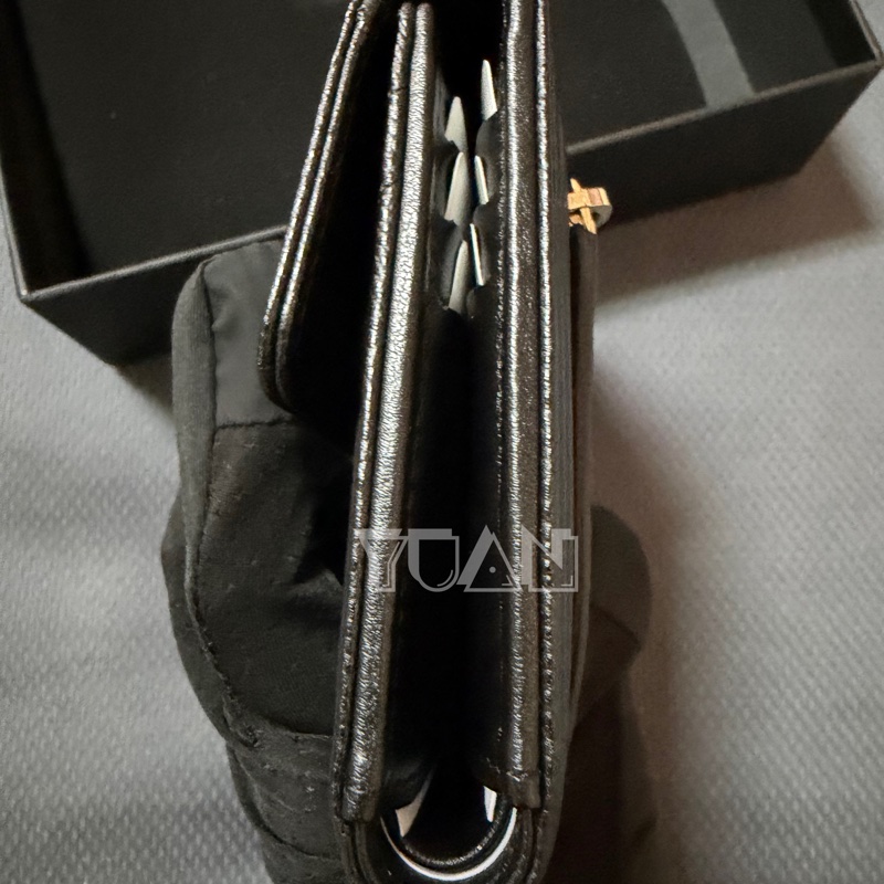 香奈兒三折短夾-9