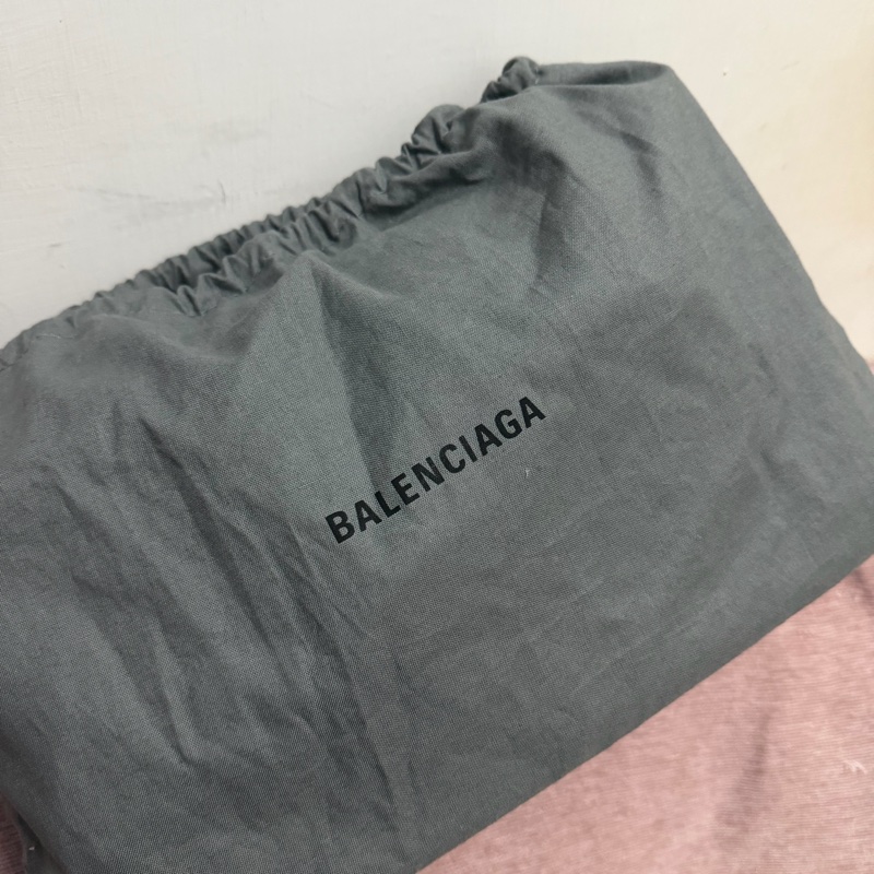 BALENCIAGA 羊皮皮革Edge Envelope 黑色-4