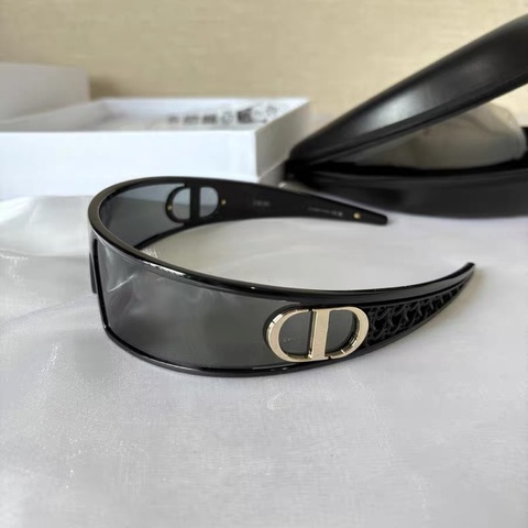 🌷全新現貨！Dior 迪奧 VeryDior 髮箍墨鏡 M1U 黑色