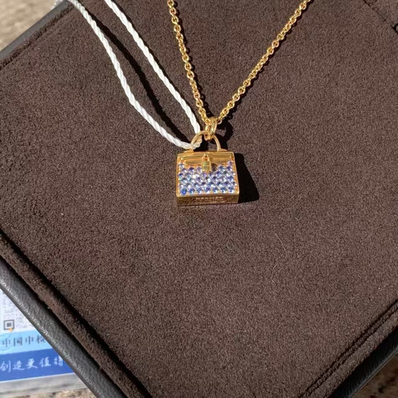 Hermes愛馬仕kelly項鍊玫瑰金藍寶，2024年購入-0