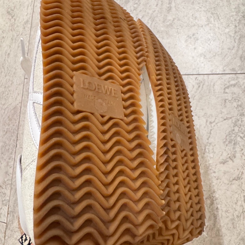 羅意威loewe阿甘鞋，38碼。99 新-8