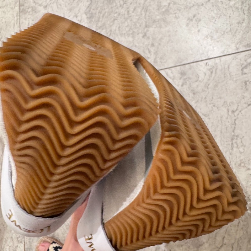 羅意威loewe阿甘鞋，38碼。99 新-10