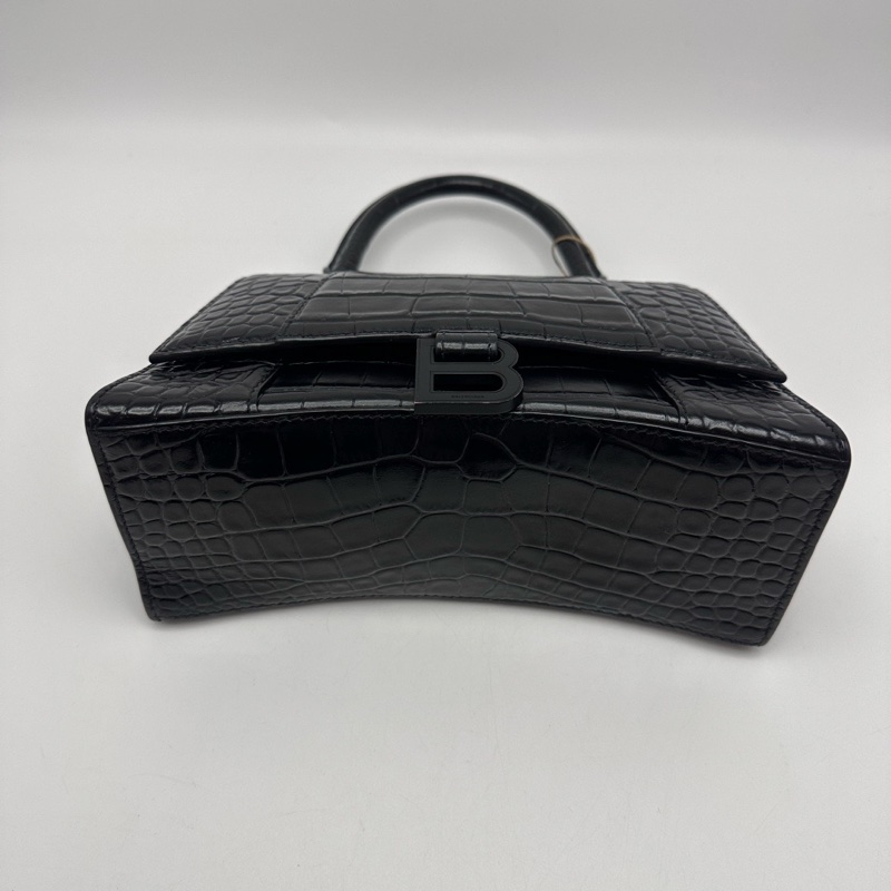 BALENCIAGA soblack鱷魚壓紋沙漏S碼肩背斜背包23*13.5*9 98新配件塵袋吊牌-4