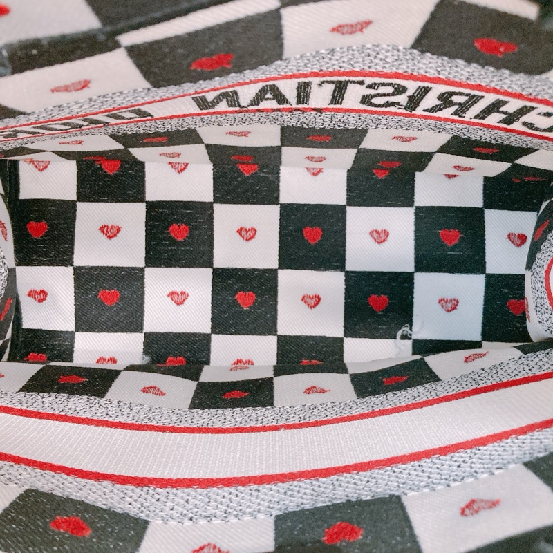 MS0456 CHRISTIAN DIOR 迪奧中號特別花紋手拿包包BOOK TOTE DIORAMOUR D-CHESS MEDIUM-13