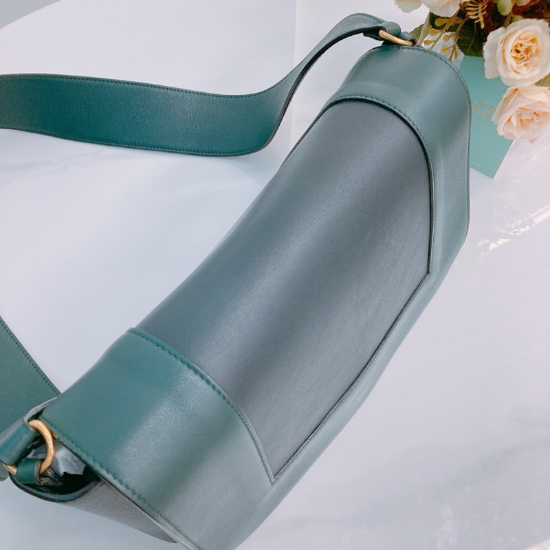 MS0459 CELINE 思琳翻蓋式單肩包包FRAME BAG CALFSKIN-16