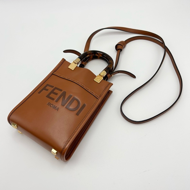 FENDI 玳瑁手柄棕色mini琴譜手提斜背包13*17*6 98新配件塵袋-3